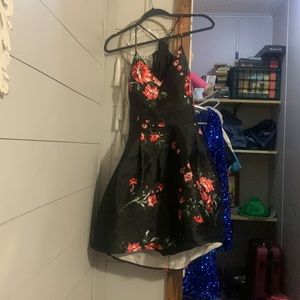 floral print dress with open lace back worn once
